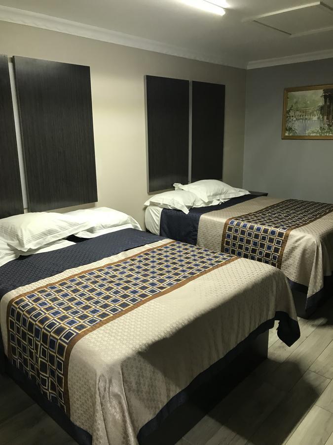 Southtown S.A. Inn サンアントニオ エクステリア 写真